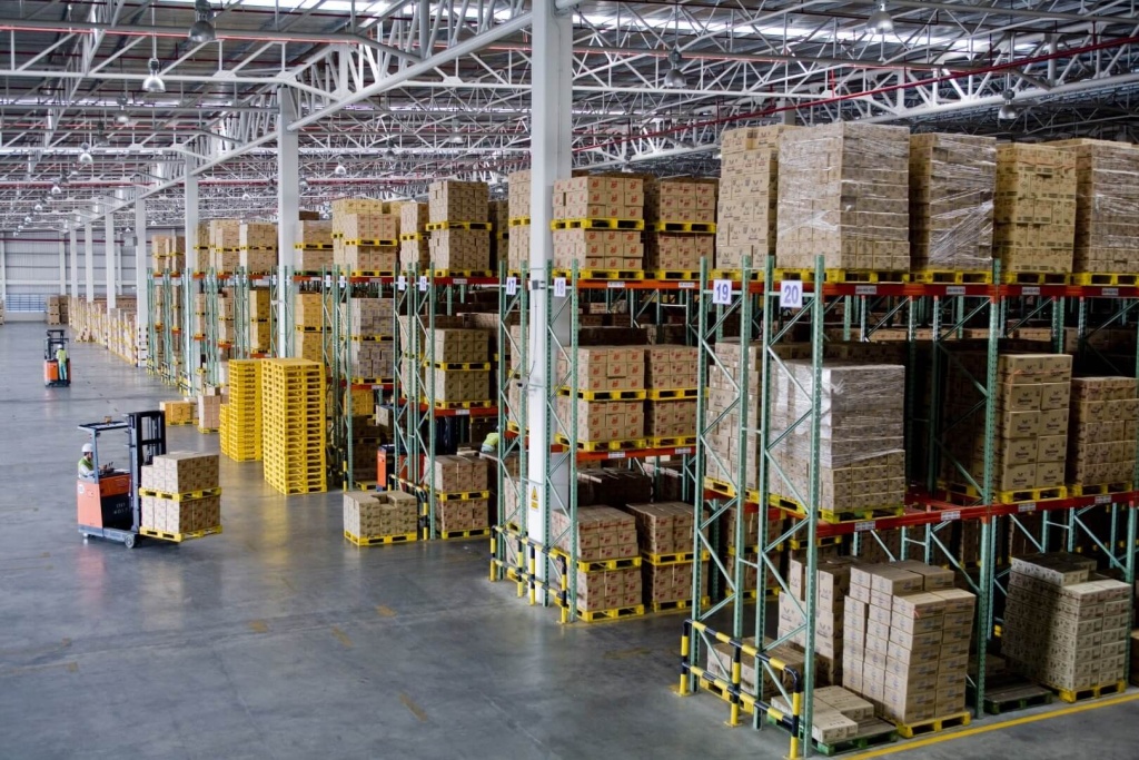 Требования к размещению в складских помещениях некоторых видов товаров